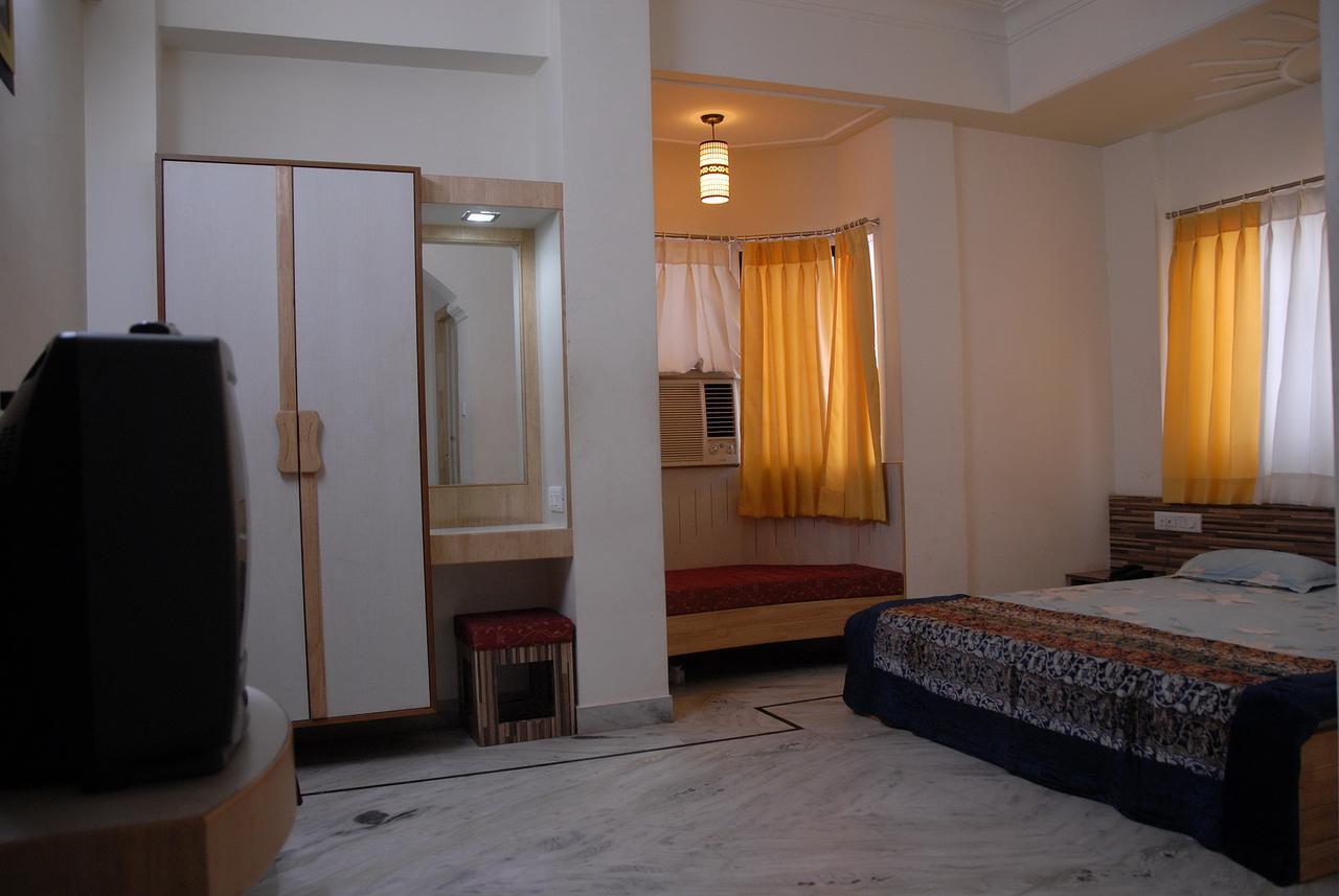 Hotel Vrinda Натхдвара Экстерьер фото
